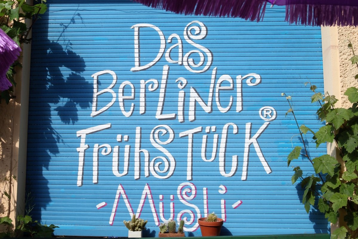 Frühstücksbrettchen Mit Berlin-Motiven – Lololand Design, Blau, 23,3 X 14,3 Cm, Hitzebeständig Bis 150 °C